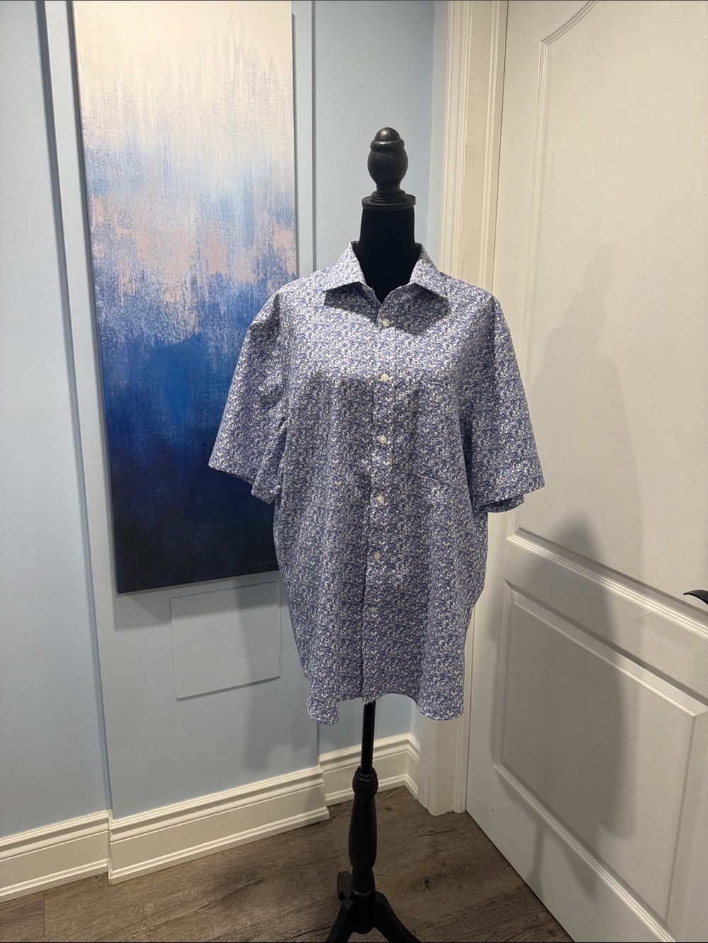 Tommy Hilfiger Men's Blue Floral Short-Sleeve Button-Up Shirt